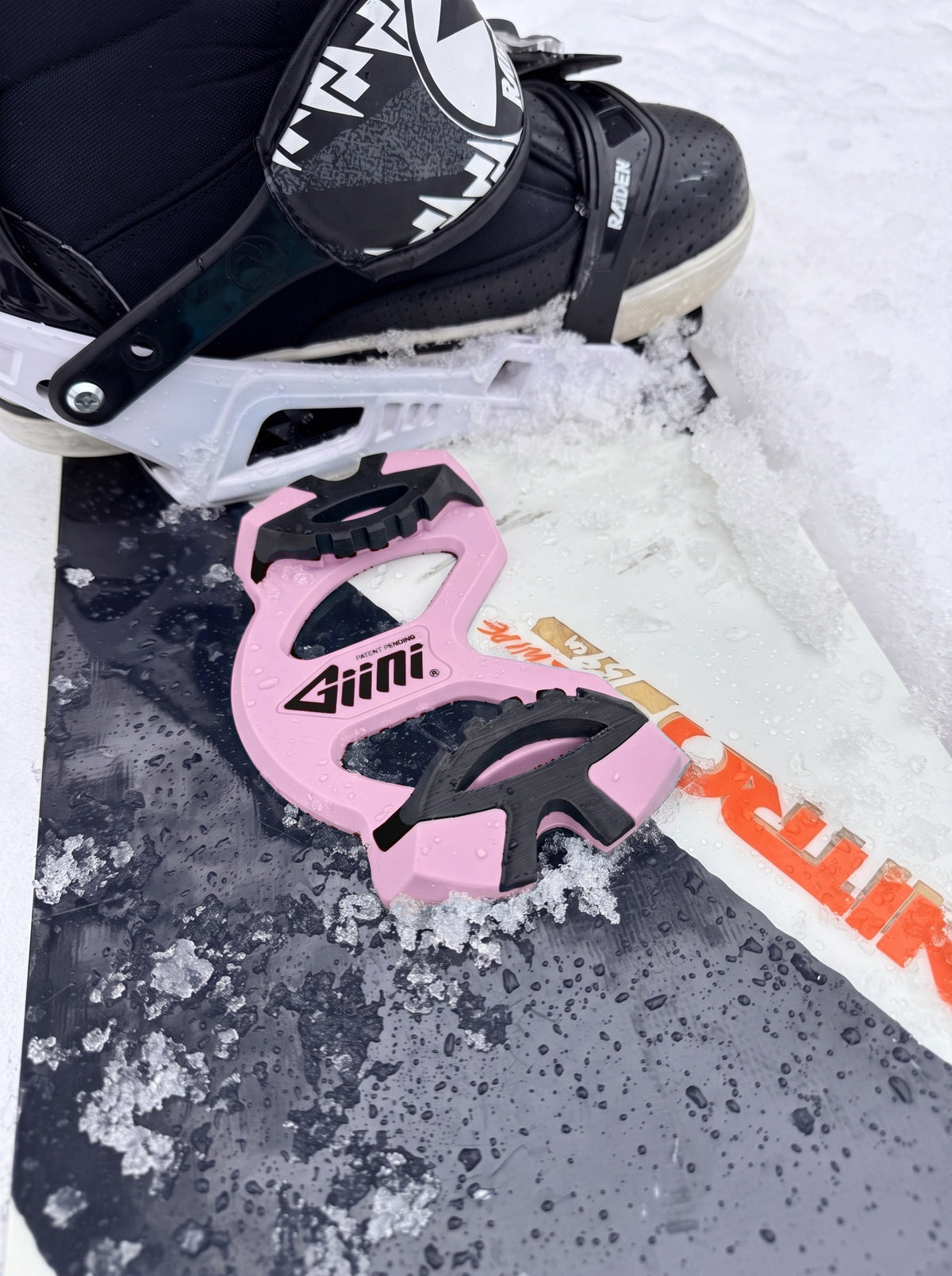 Giini Pyro Alpenglow