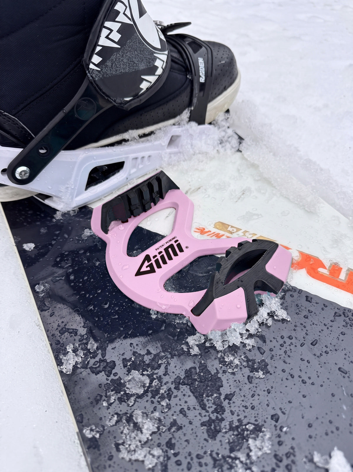 Giini Pyro Alpenglow