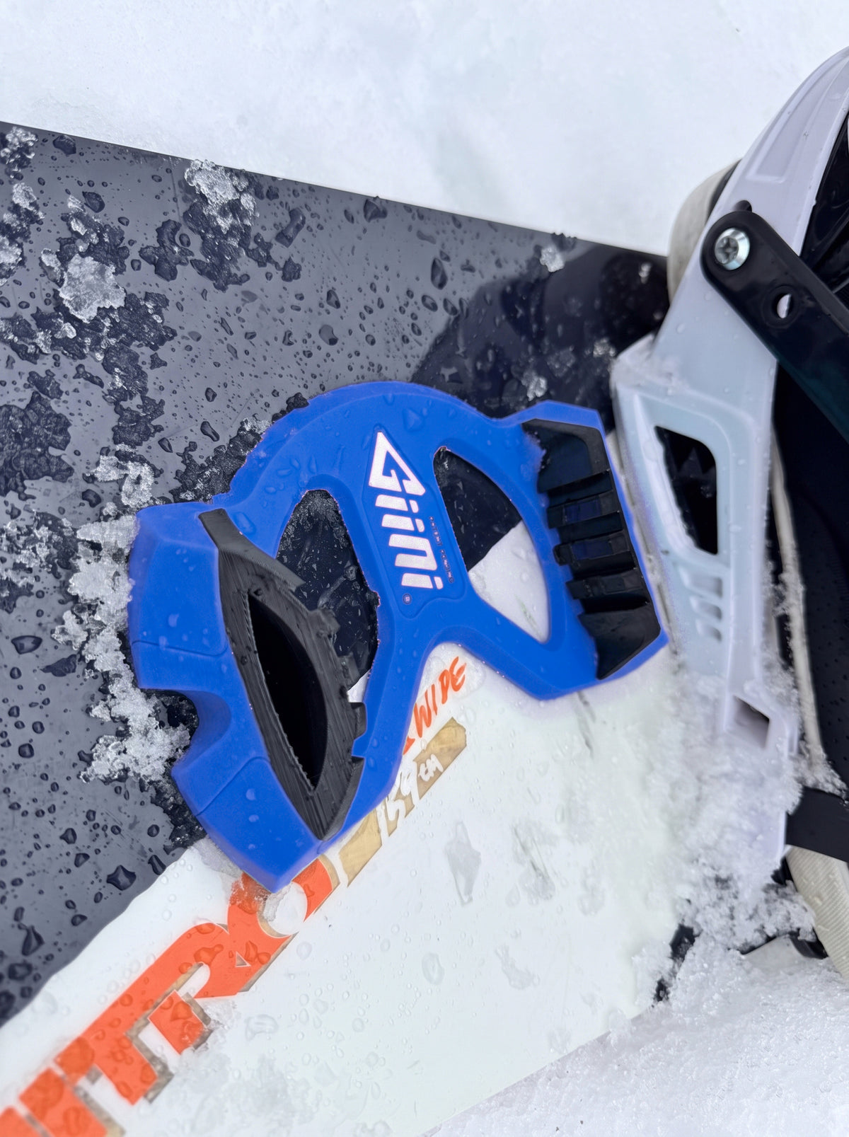 Giini Pyro Hyper Blue